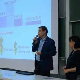 Élményműhely a karon