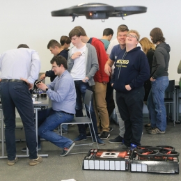 Élményműhely a karon