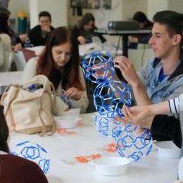 Élményműhely a karon