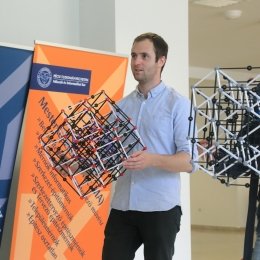 Élményműhely a karon