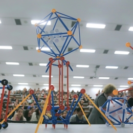 Élményműhely a karon